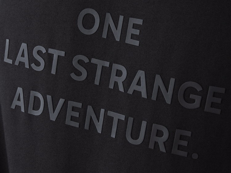 1712304-008 | STRANGER THINGS HOPPER TUNNELS TEE | BLACK