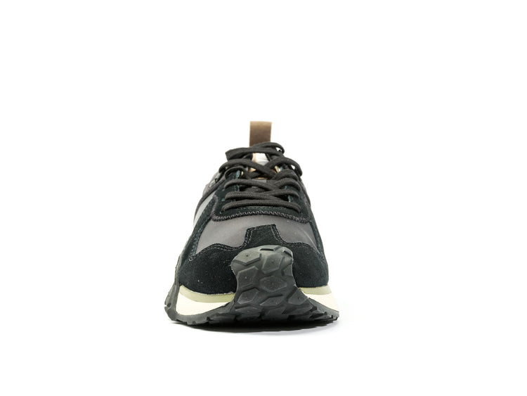 77330-001-M | TROOP RUNNER | BLACK/BLACK