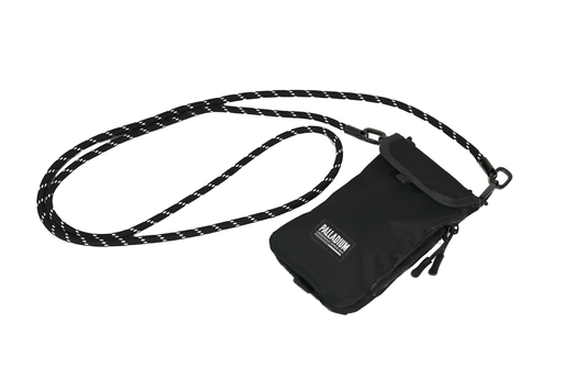 BG690-008 | MULTIVAULT POUCH | BLACK