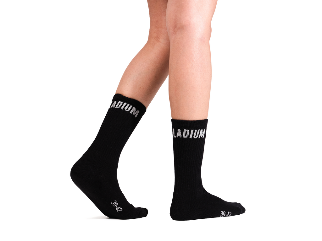 SX7410-008 | MITTELHOHE LOGO-SOCKEN 01 | SCHWARZ