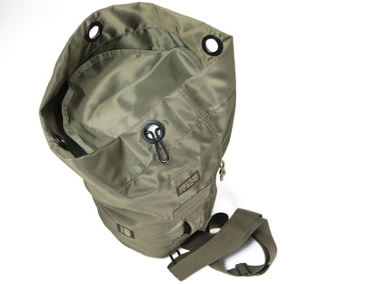 BG225-309 | NYLON-GEPÄCK 29L | OLIVE NIGHT